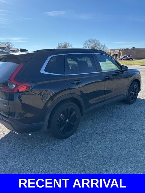 2023 Honda CR-V Sport Touring photo 4