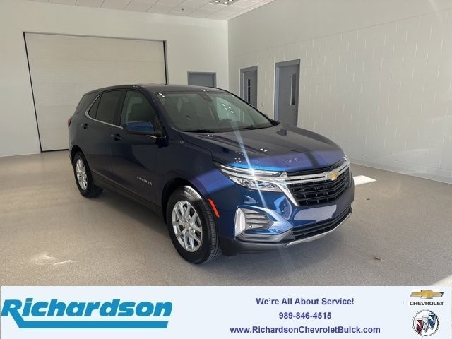 2022 Chevrolet Equinox LT's photo