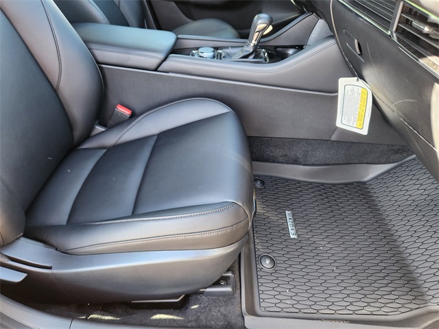 2025 Mazda Mazda3 2.5 s Preferred photo 15