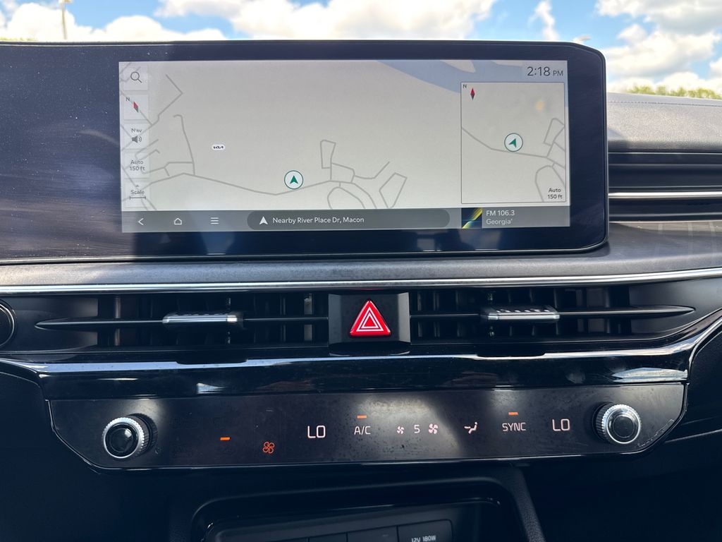 2025 Kia K5 GT-Line photo 26