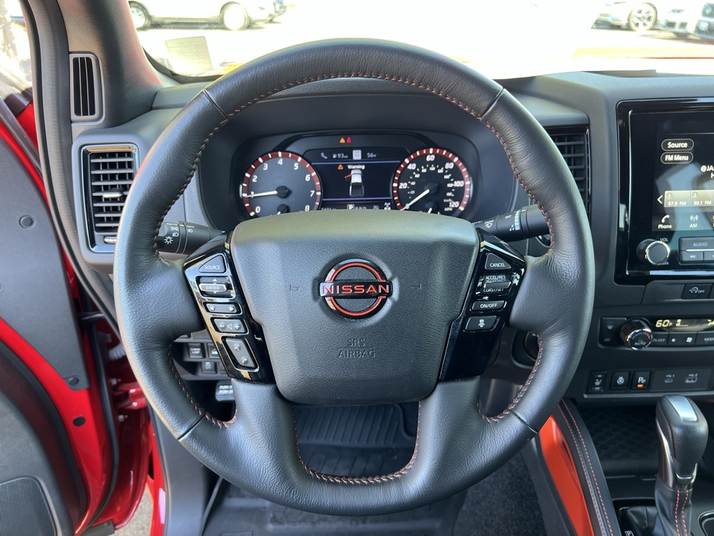 2024 Nissan Frontier PRO-4X photo 18