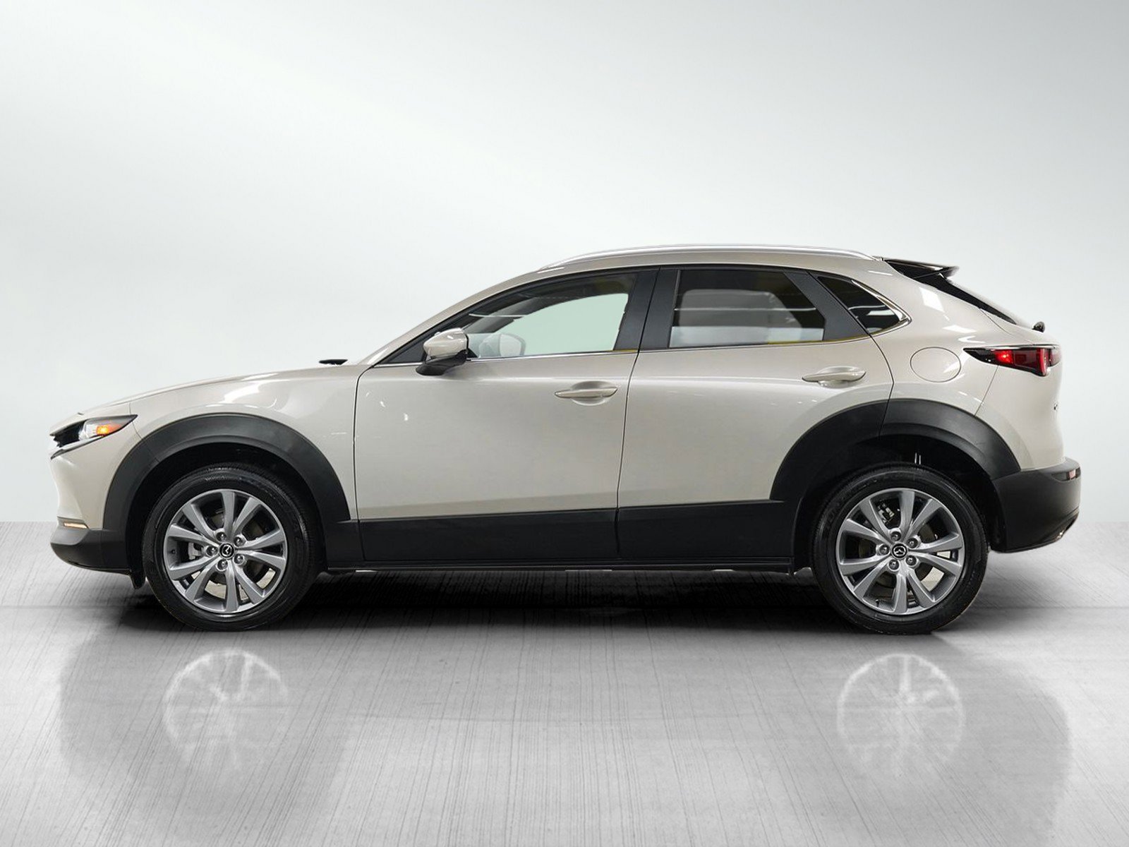 Used 2022 Mazda CX-30 Select with VIN 3MVDMBBL8NM427342 for sale in Burnsville, Minnesota