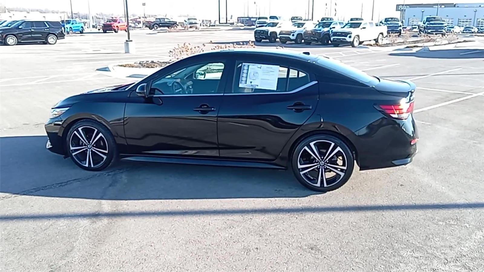 Used 2021 Nissan Sentra SR with VIN 3N1AB8DV4MY210733 for sale in Kansas City