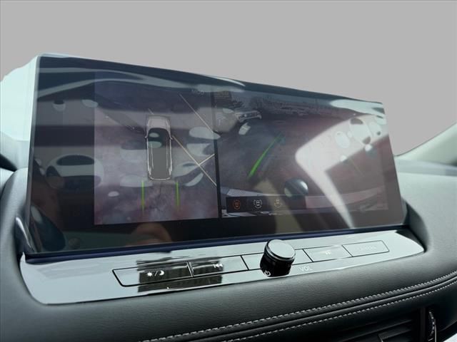2025 Nissan Rogue SL photo 5