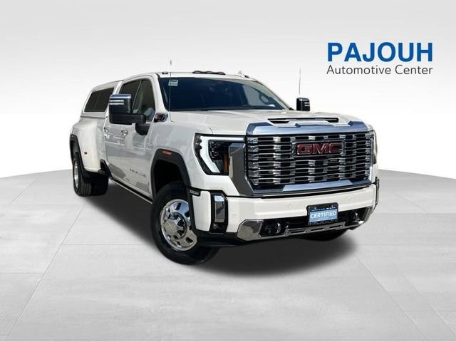 2024 GMC Sierra 3500HD Denali's photo