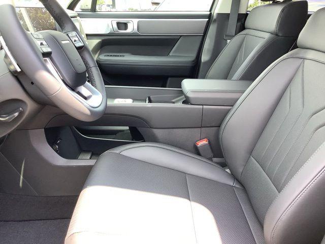 2026 Hyundai Santa Fe SEL photo 16