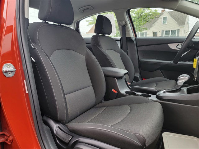 2023 Kia Forte LXS photo 18