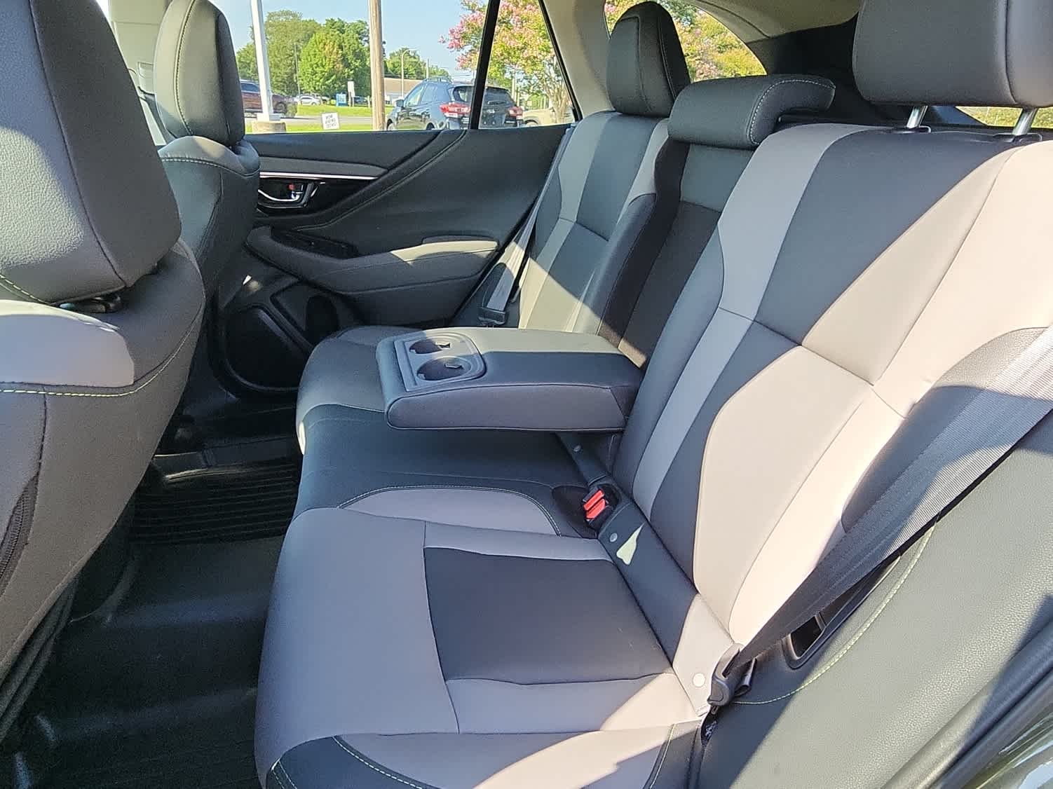 2025 Subaru Outback Onyx Edition photo 7