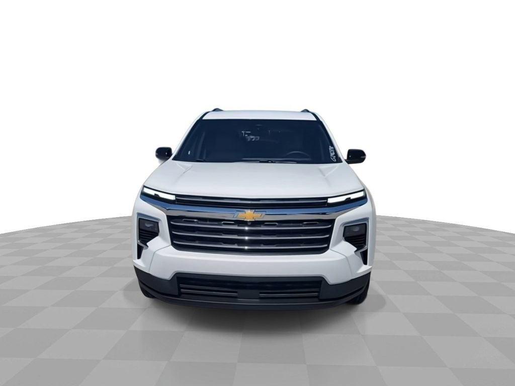 2025 Chevrolet Traverse photo 2