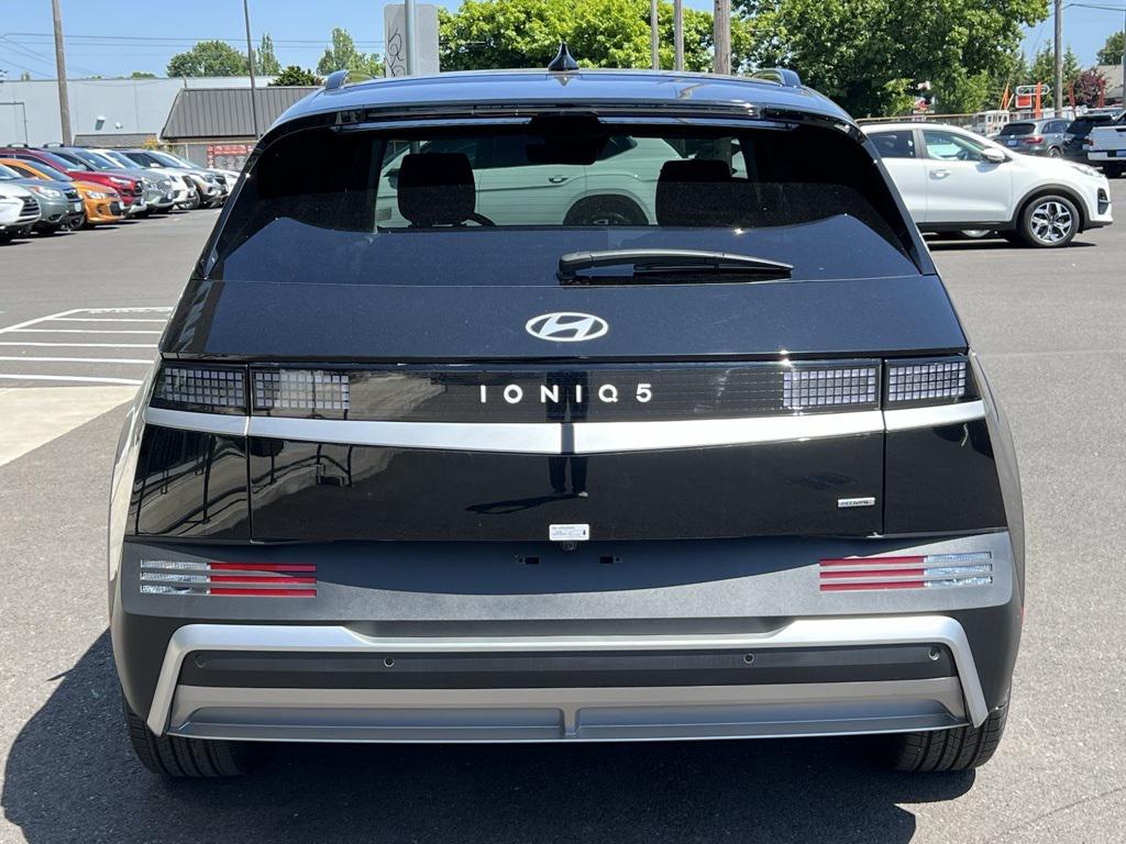 2025 Hyundai Ioniq 5 SEL photo 5