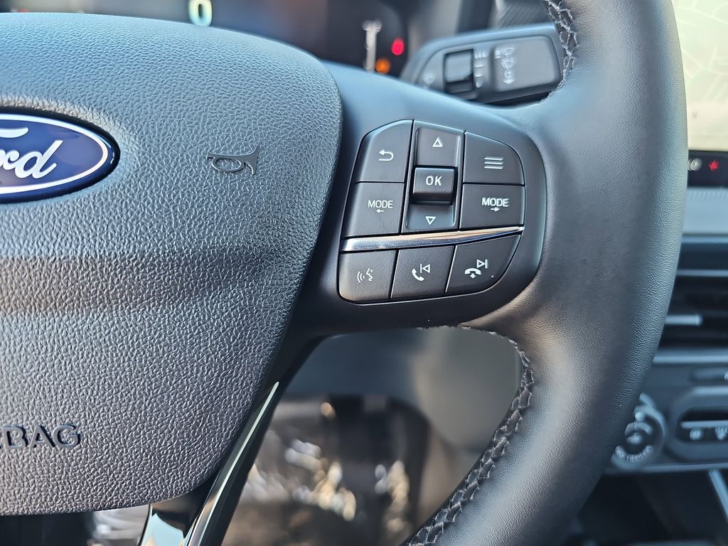 2025 Ford Maverick Lariat photo 17