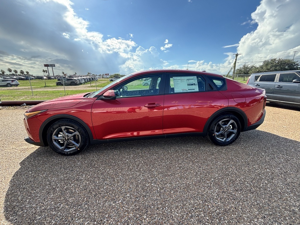 2025 Kia K4 LXS photo 4