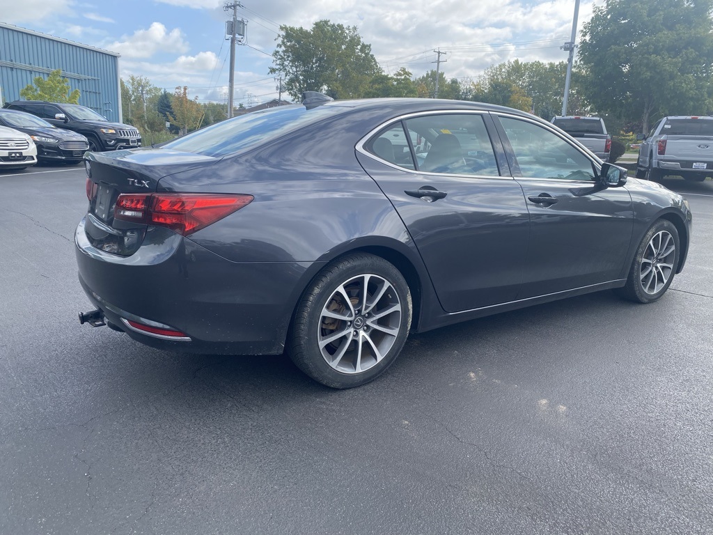 2015 Acura TLX photo 11
