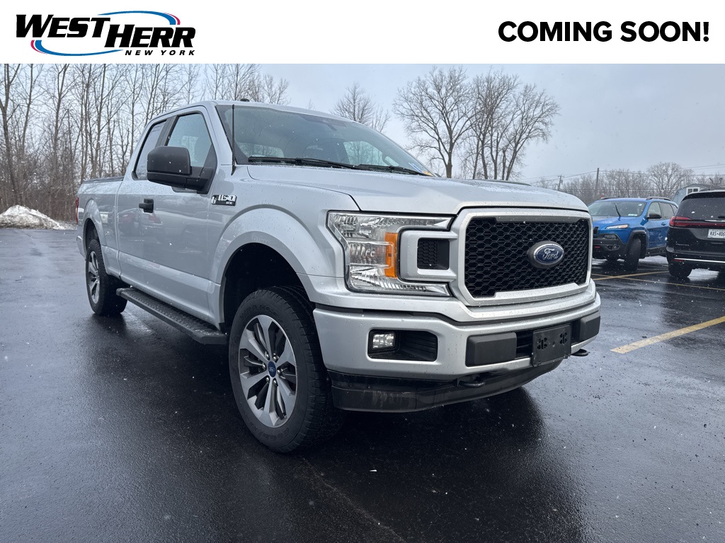 2019 Ford F-150 XL's photo
