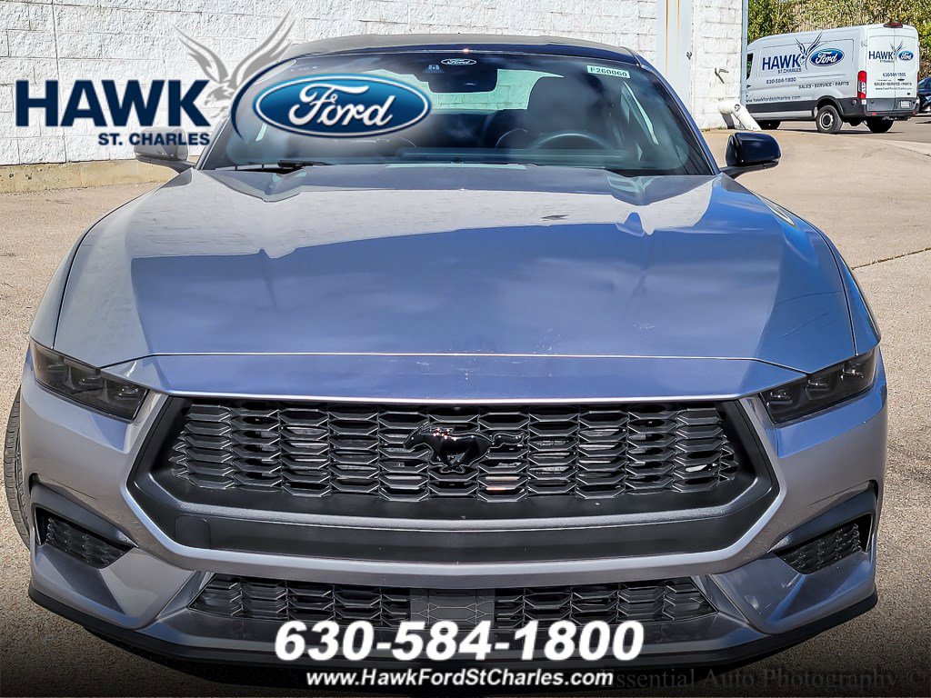 2026 Ford Mustang EcoBoost Premium photo 4