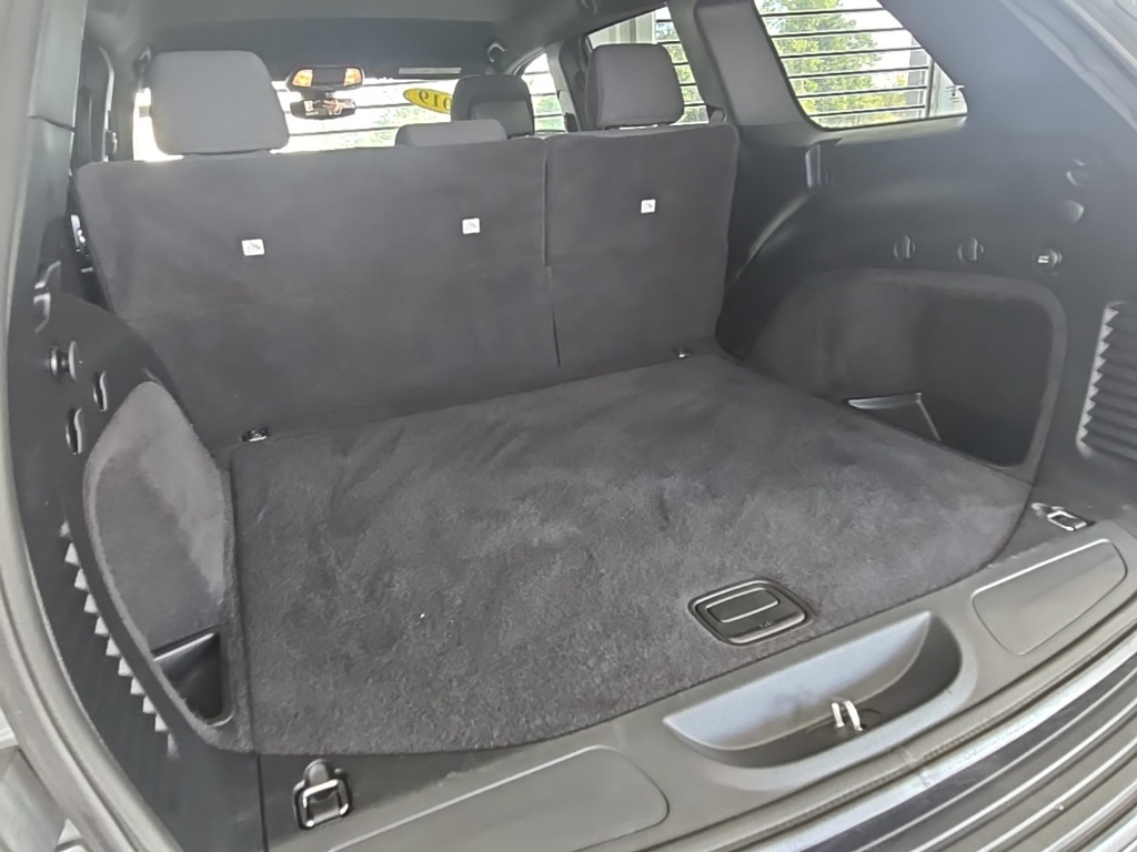 2019 Jeep Grand Cherokee Laredo E photo 13