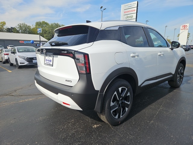 2026 Nissan Kicks SV photo 3