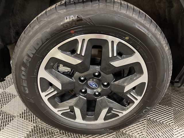 2025 Subaru Forester Premium photo 13