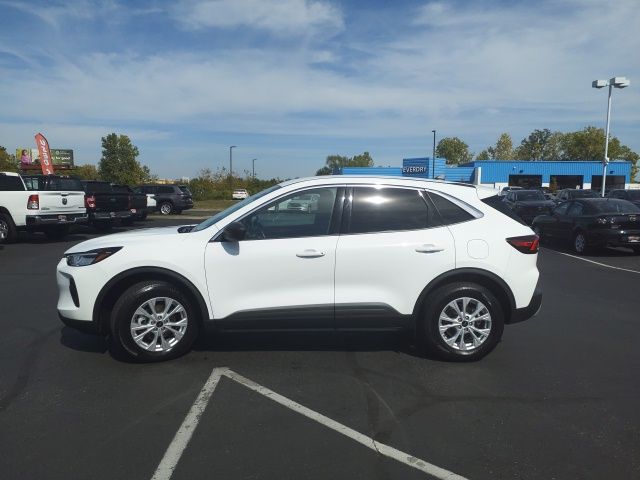 2024 Ford Escape Active photo 2