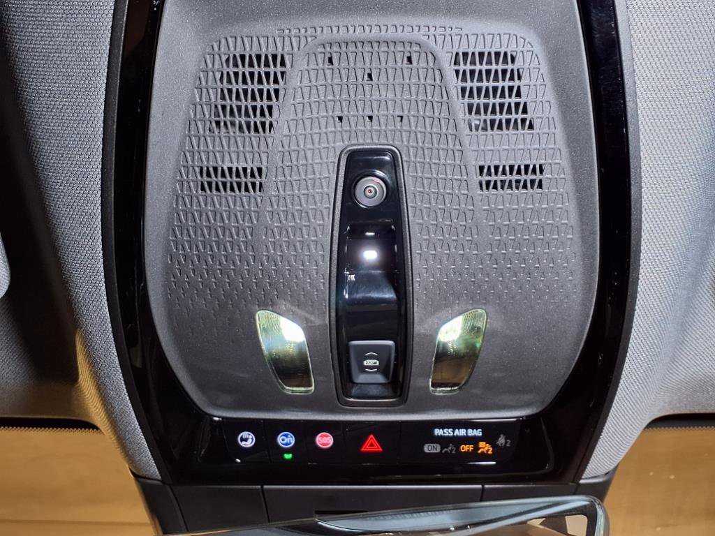 2025 Cadillac Optiq Sport photo 2