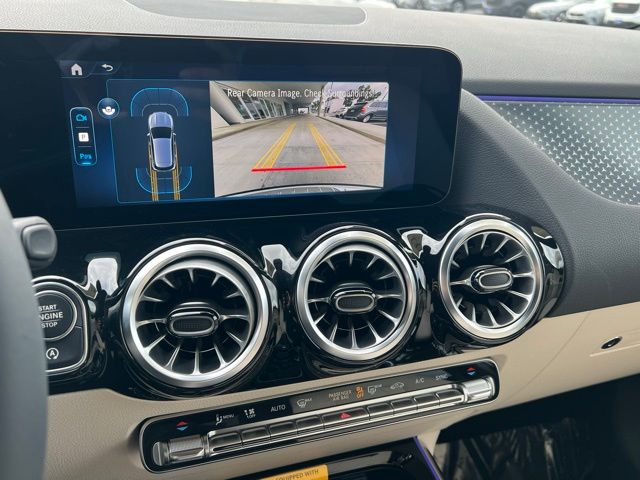 2025 Mercedes Benz GLA 250 4MATIC photo 13