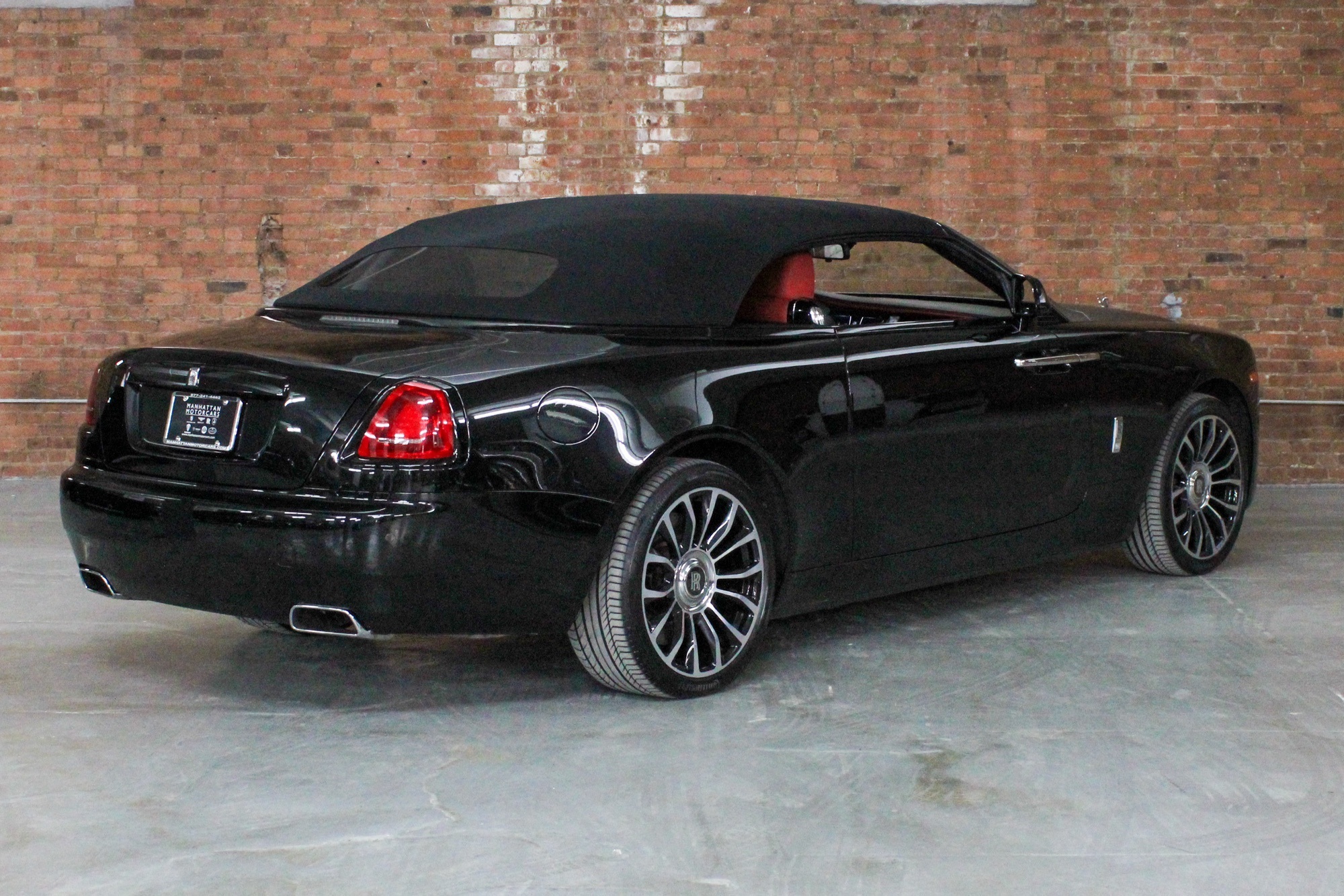2019 Rolls Royce Dawn photo 10