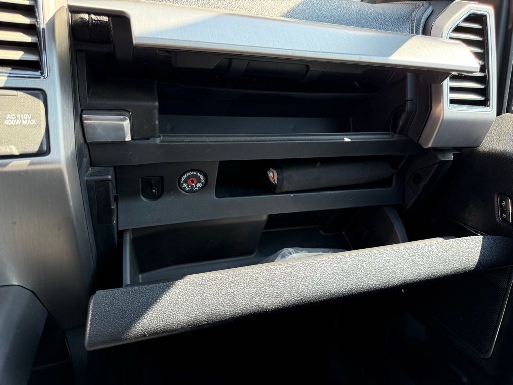2020 Ford F-450 Platinum photo 12