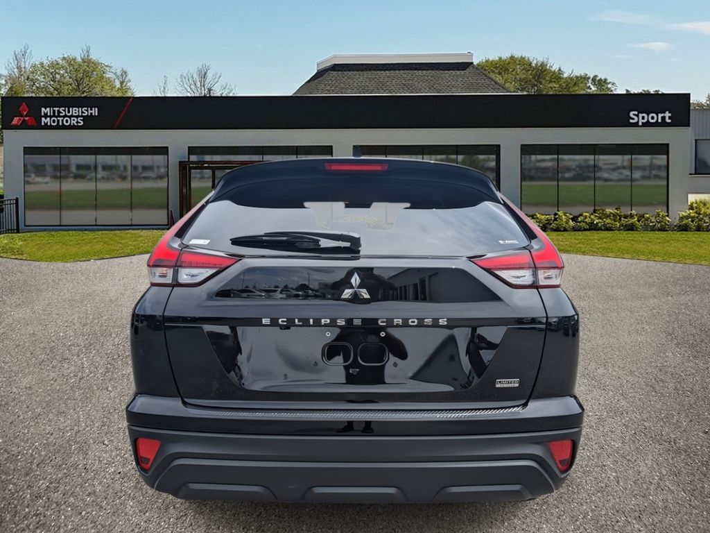 2025 Mitsubishi Eclipse Cross LE Ralliart photo 4
