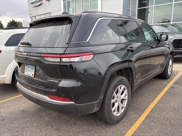 Certified 2022 Jeep Grand Cherokee Limited with VIN 1C4RJHBG0N8593588 for sale in Shakopee, Minnesota