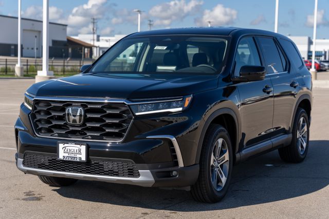 2025 Honda Pilot EX-L photo 3