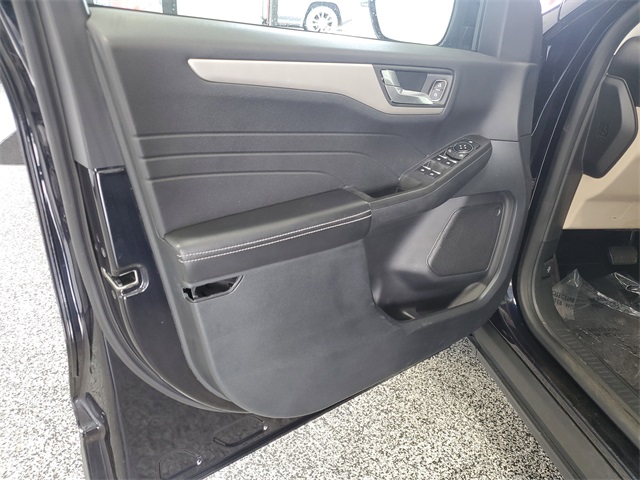 2021 Ford Escape SE photo 7