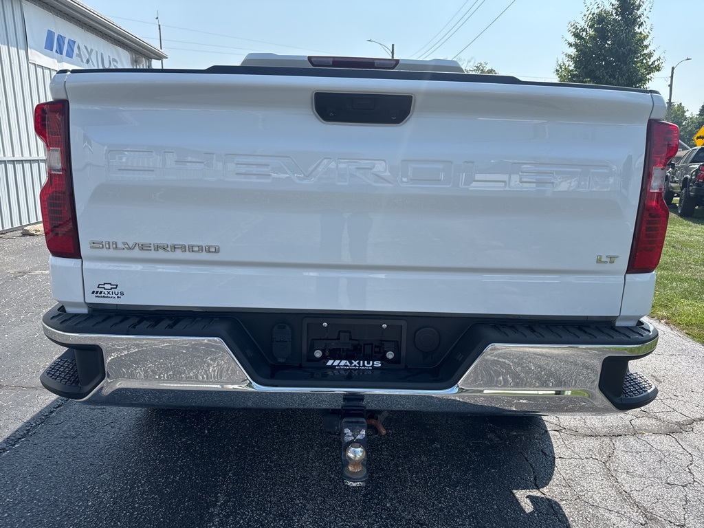 2023 Chevrolet Silverado 1500 LT photo 6