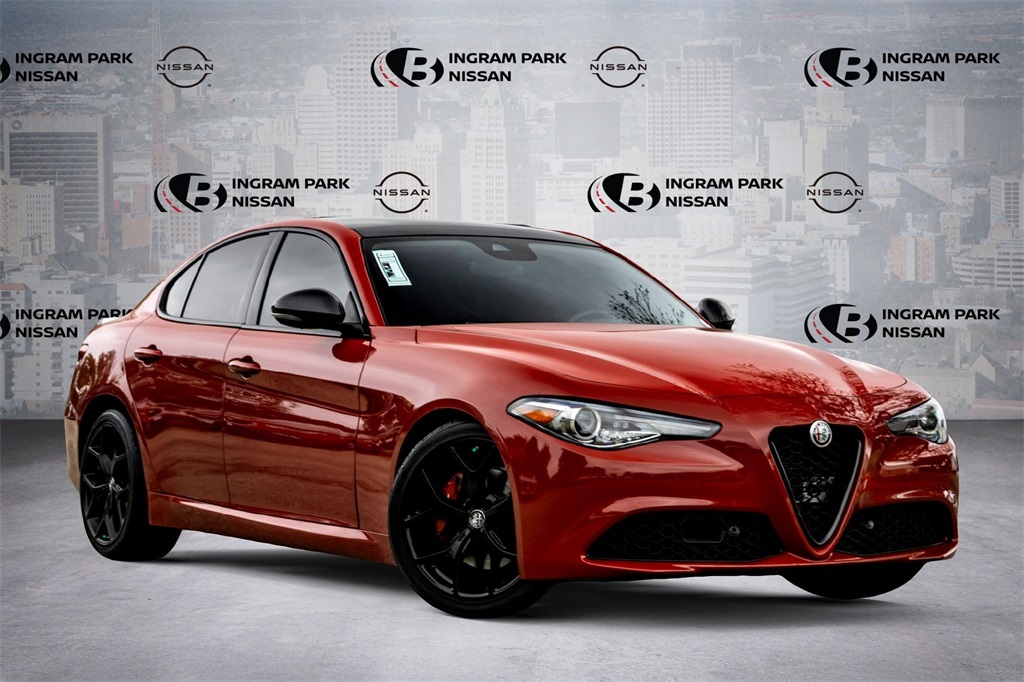 2020 Alfa Romeo Giulia Base
