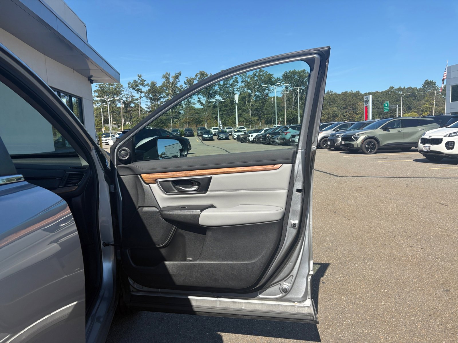 2017 Honda CR-V EX-L photo 27