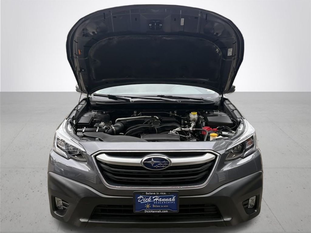 2022 Subaru Outback Premium photo 3
