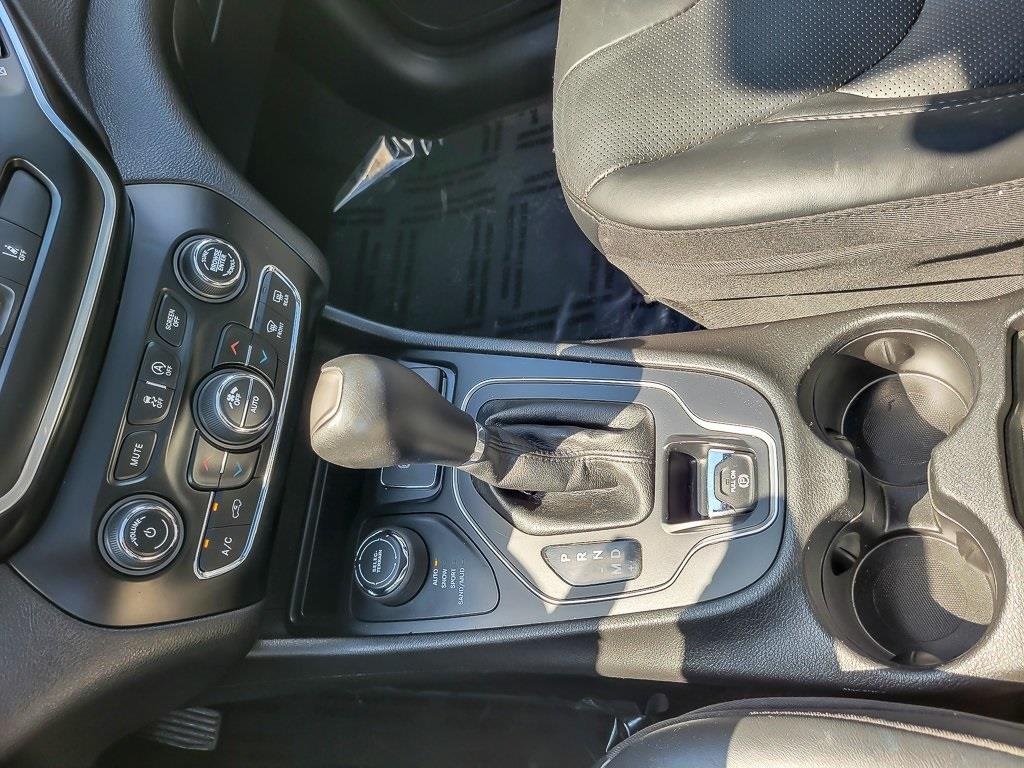 2021 Jeep Cherokee Latitude Lux photo 15