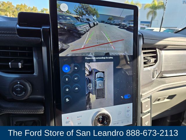 2025 Ford F-150 Lightning photo 21