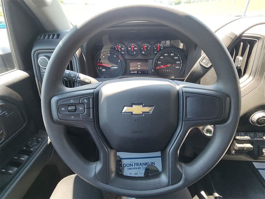 2025 Chevrolet Silverado 2500HD photo 13