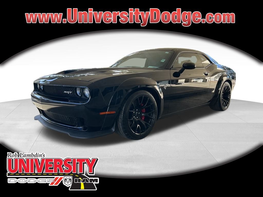 2015 Dodge Challenger SRT's photo