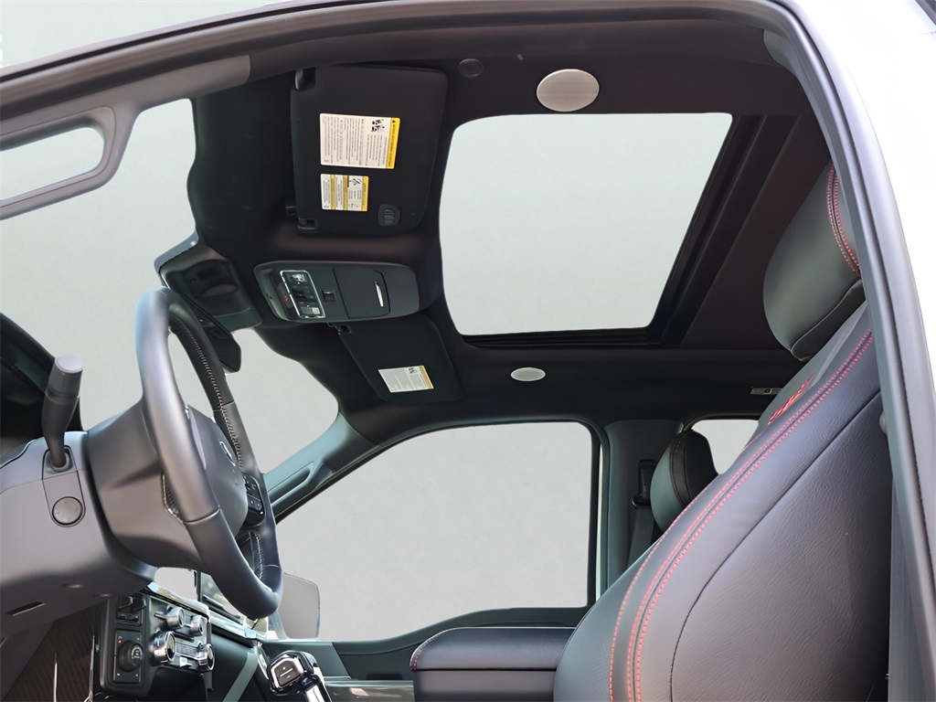2023 Ford F-150 Lariat photo 40