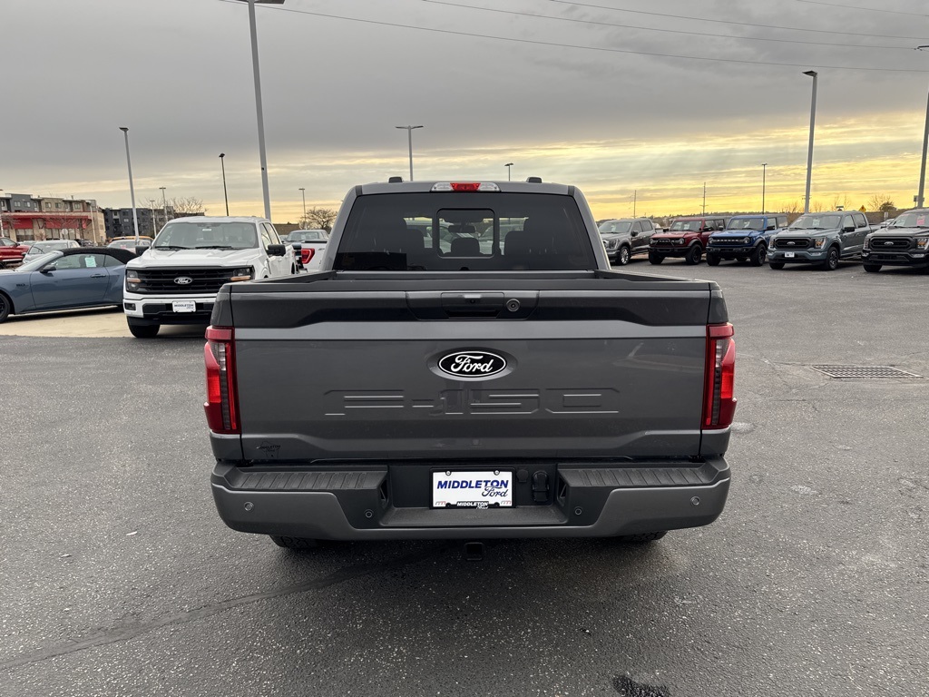 2025 Ford F-150 XLT photo 4