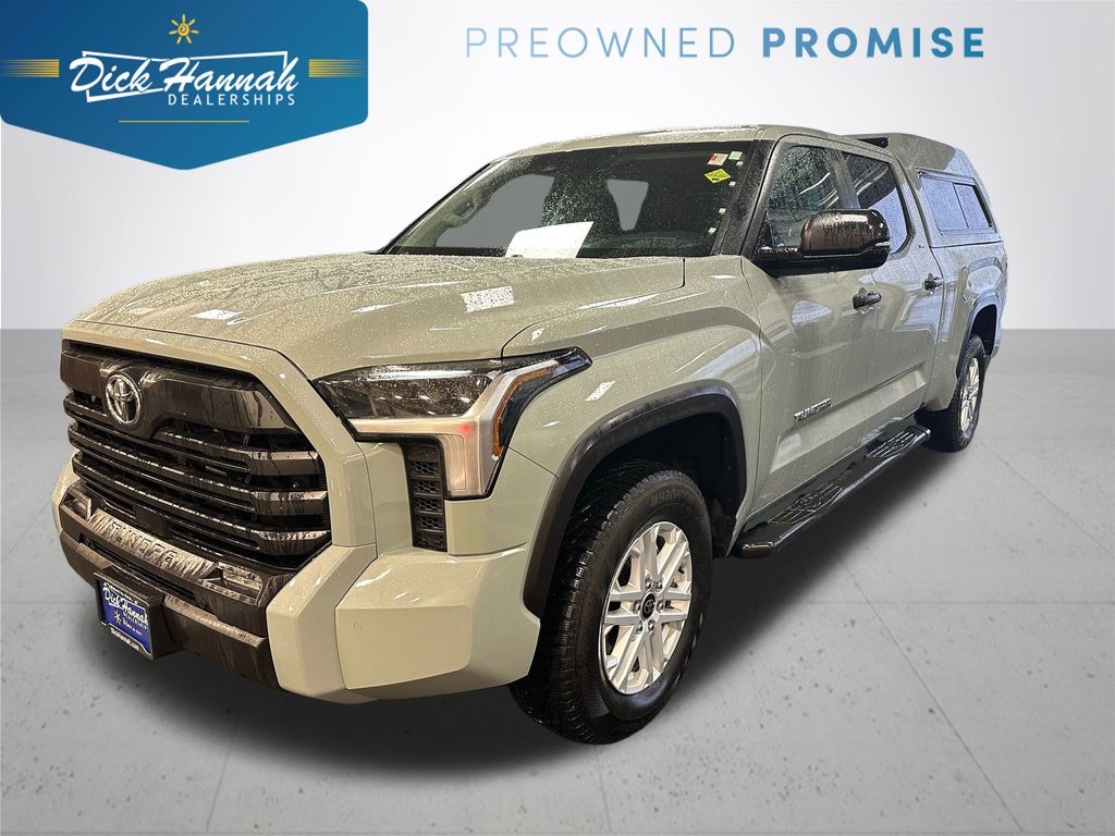 2024 Toyota Tundra SR5's photo