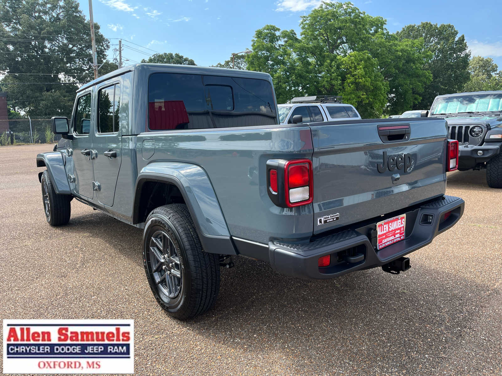 2025 Jeep Gladiator Sport S photo 6