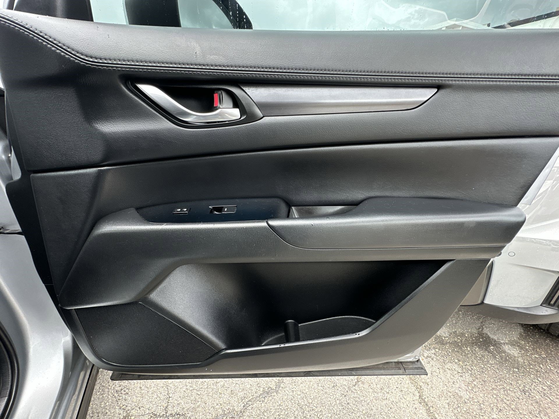 2019 Mazda CX-5 Touring photo 25