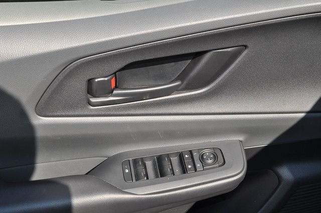 2024 Toyota Prius LE photo 12
