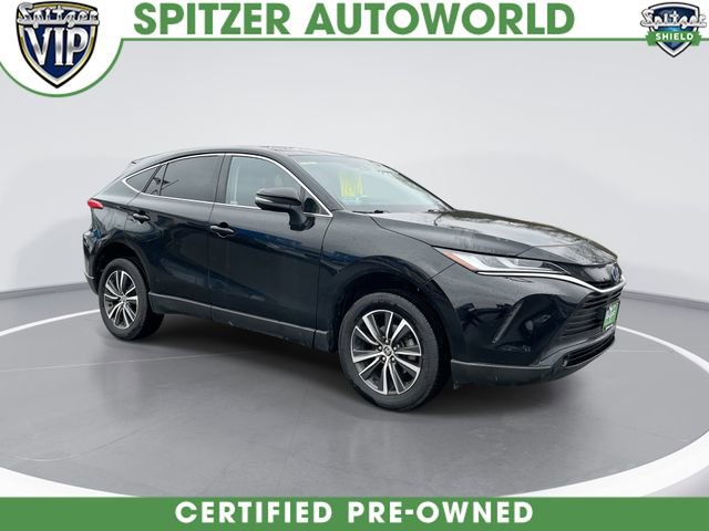 2023 Toyota Venza LE's photo