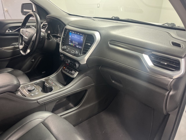 2023 Gmc Acadia SLT photo 24