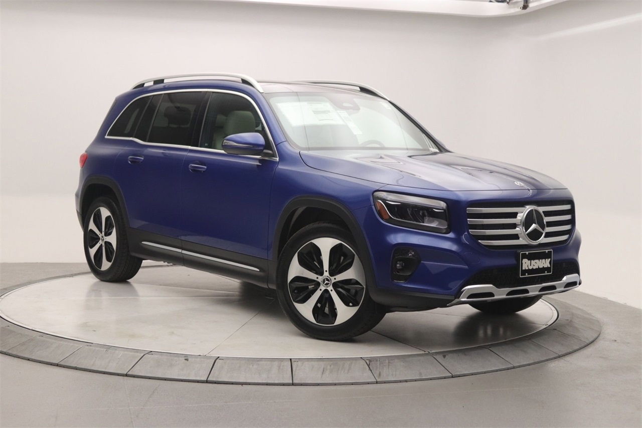 2026 Mercedes-Benz GLB GLB 250's photo