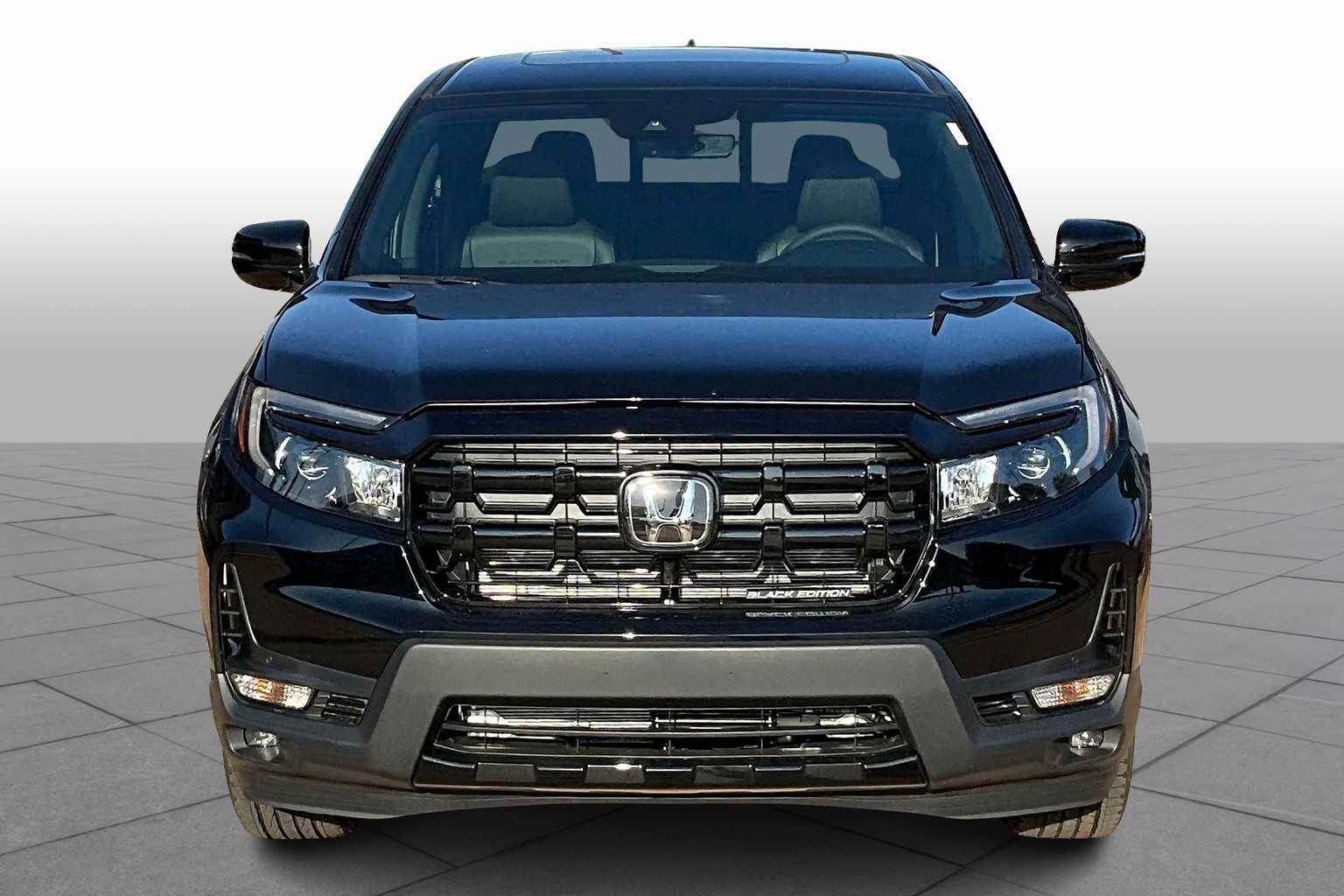 2026 Honda Ridgeline Black Edition photo 3