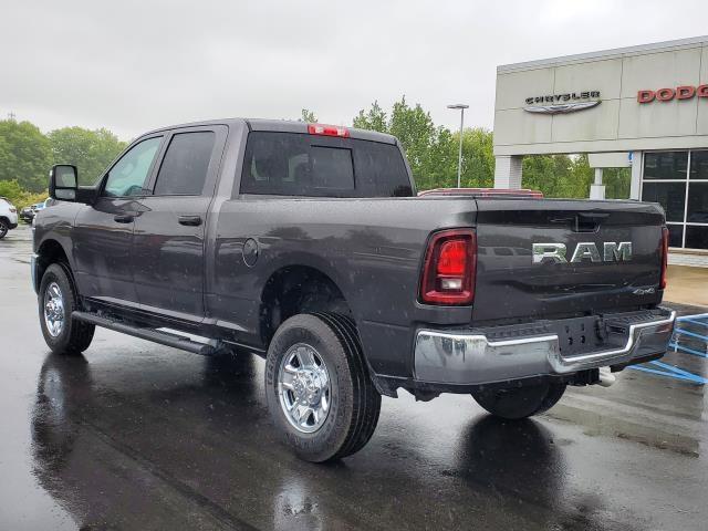 2025 Ram 2500 Tradesman photo 4